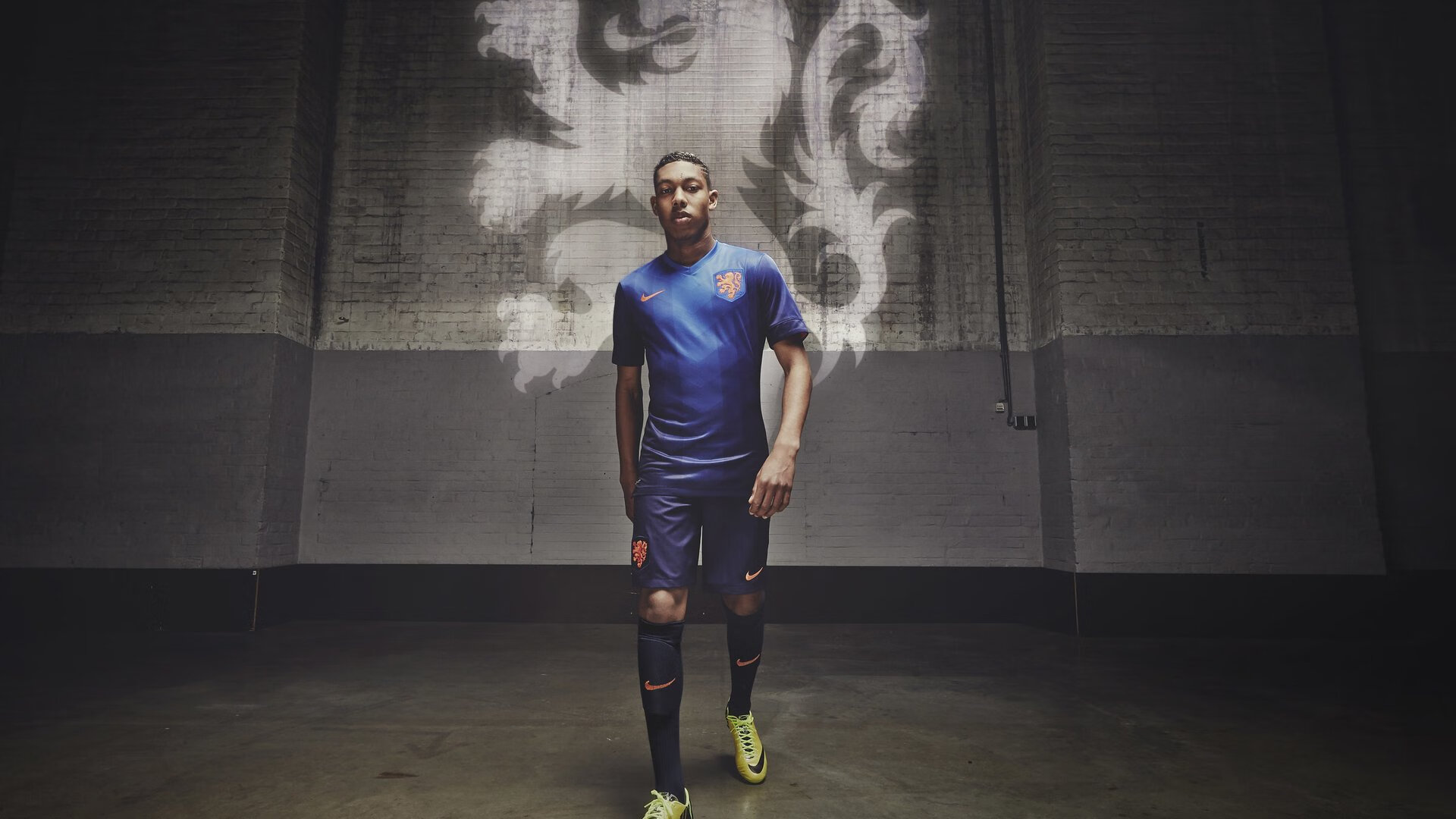 特色足球文化创新节在多个城市成功举办，推广体育文化，足球特色校园文化活动