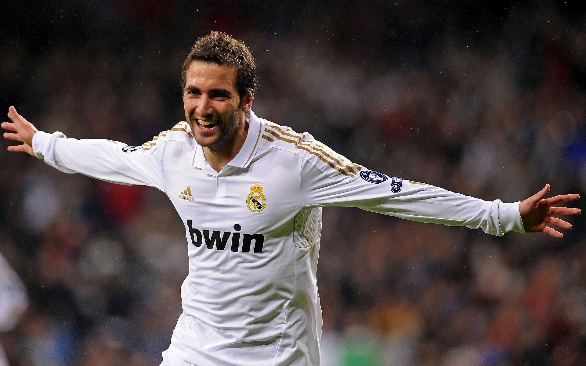 开云官网APP下载-巴雷特：从全黑队的进攻指挥官到战术先锋，他在场上的表现无可替代